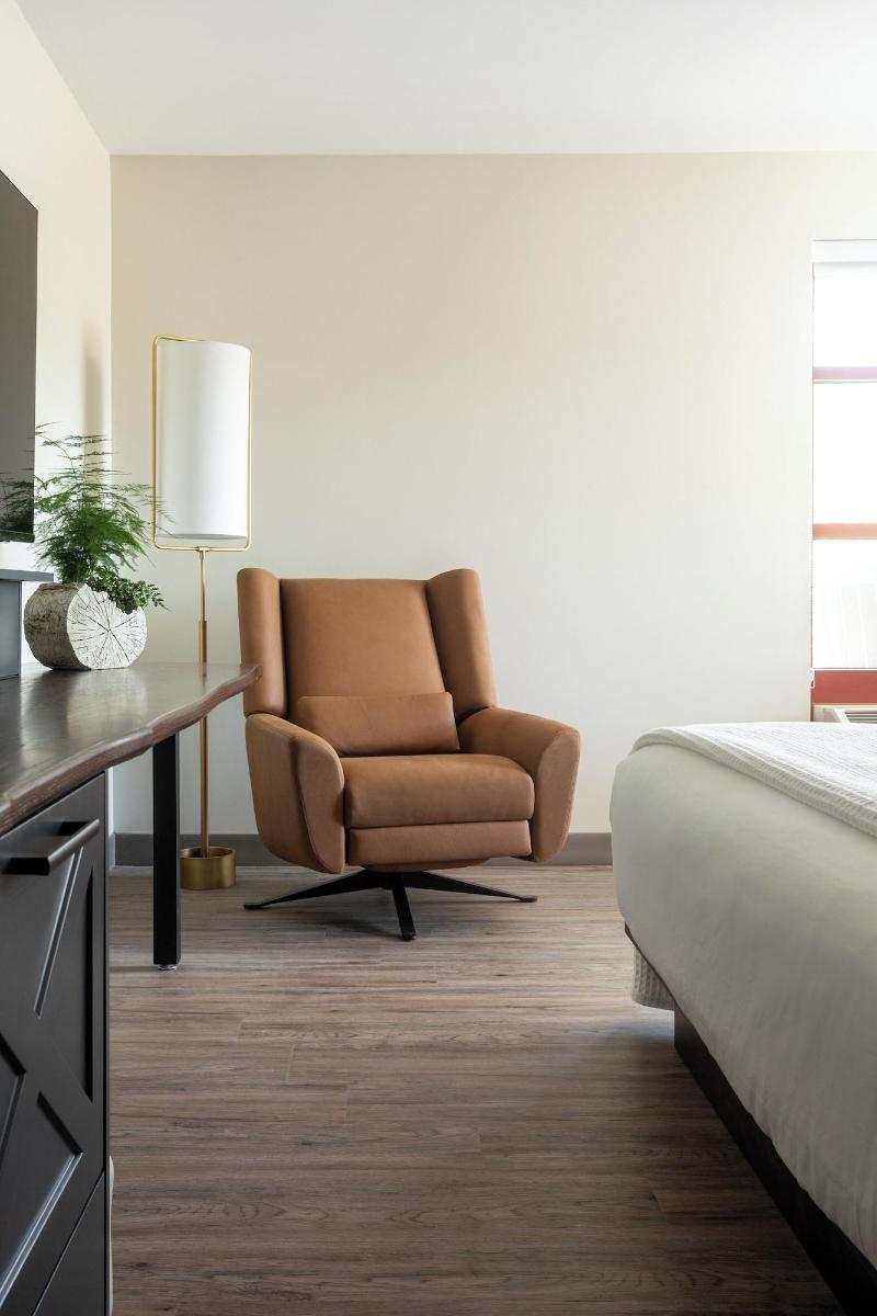 The Embers Hotel image