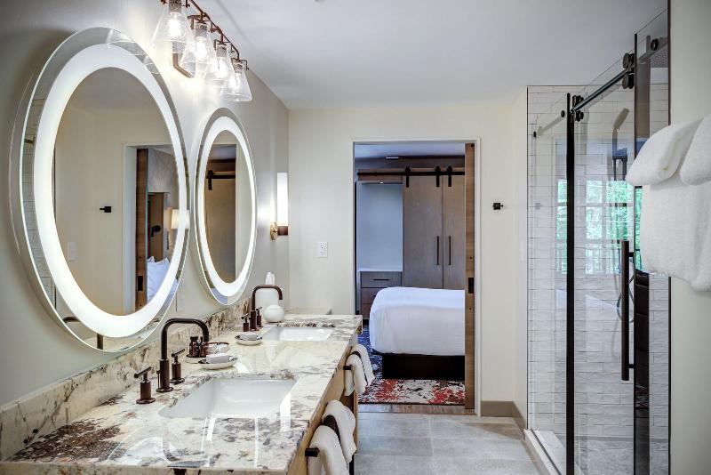 The Embers Hotel image