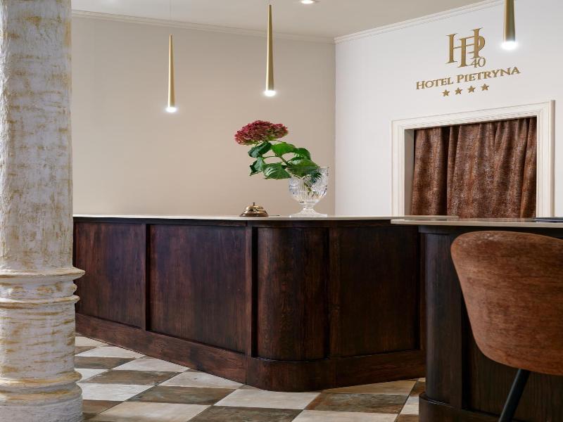 Hotel Pietryna image
