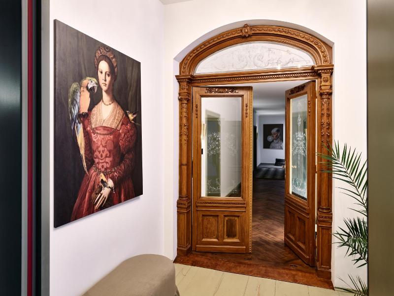 Hotel Pietryna image
