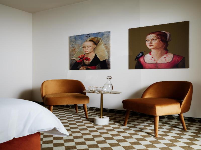 Hotel Pietryna image