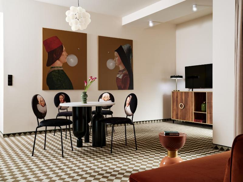 Hotel Pietryna image