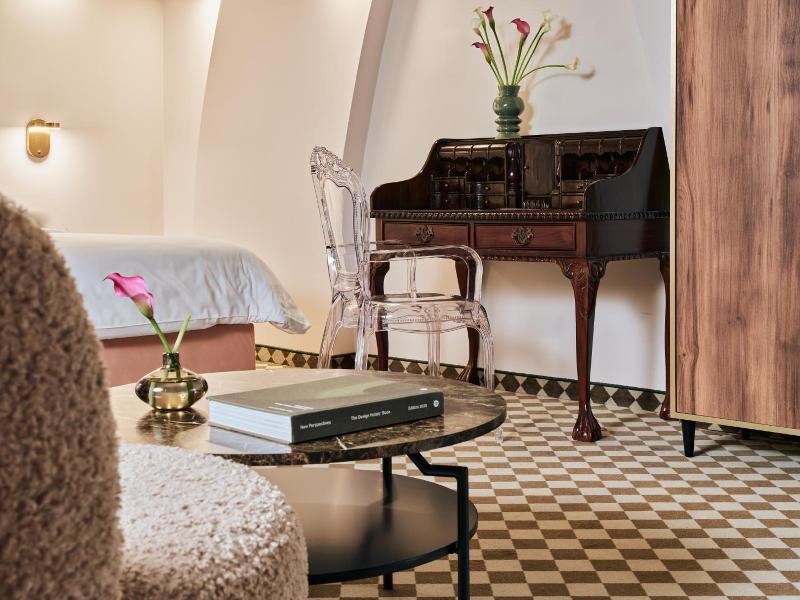 Hotel Pietryna image