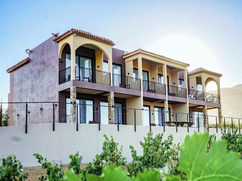 Finca Tre Hotel And Villas Resort image