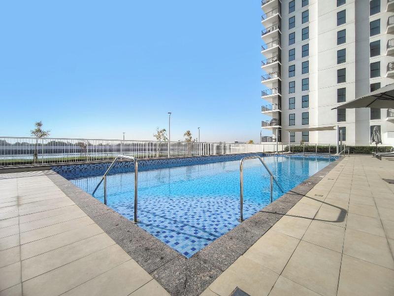 Silkhaus Waters Edge Tower Yas Island image