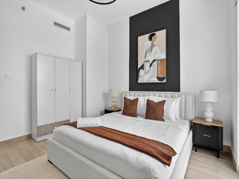 Silkhaus Waters Edge Tower Yas Island image