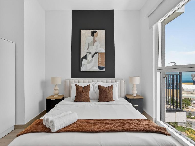 Silkhaus Waters Edge Tower Yas Island image