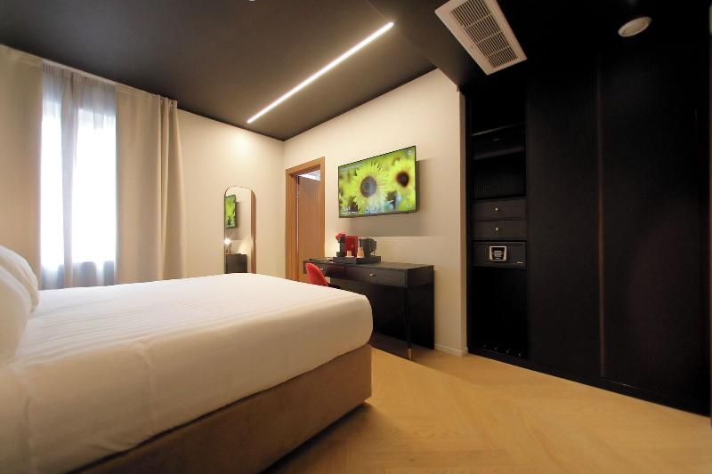 Hotel Namia By Dori image
