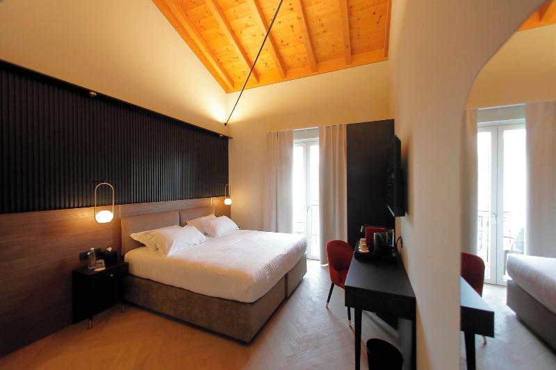 Hotel Namia By Dori image