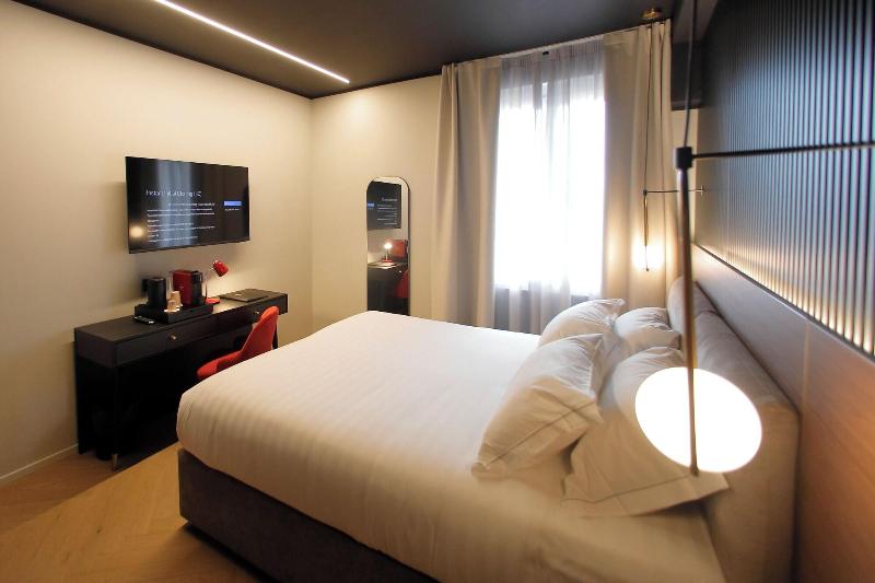 Hotel Namia By Dori image