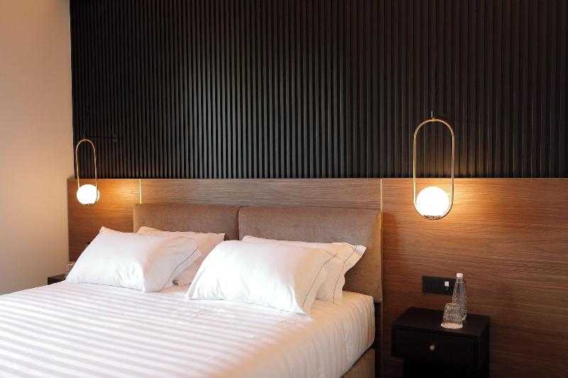 Hotel Namia By Dori image