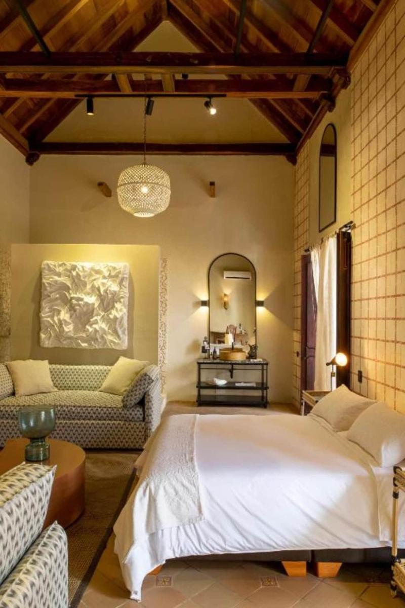 Privado Selfservice Boutique Rooms image