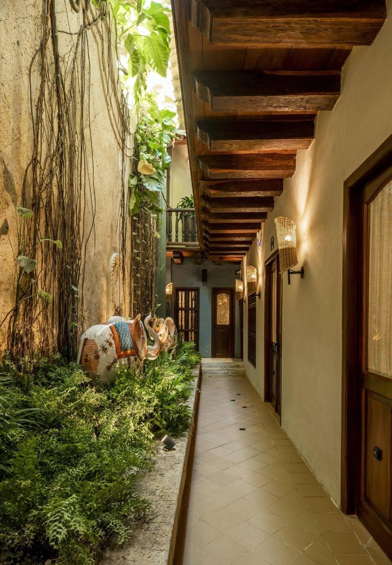 Privado Selfservice Boutique Rooms image