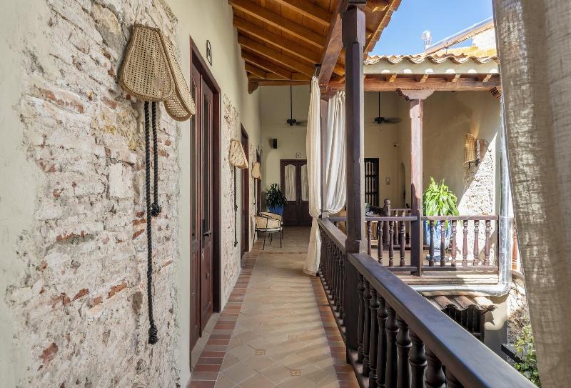 Privado Selfservice Boutique Rooms image