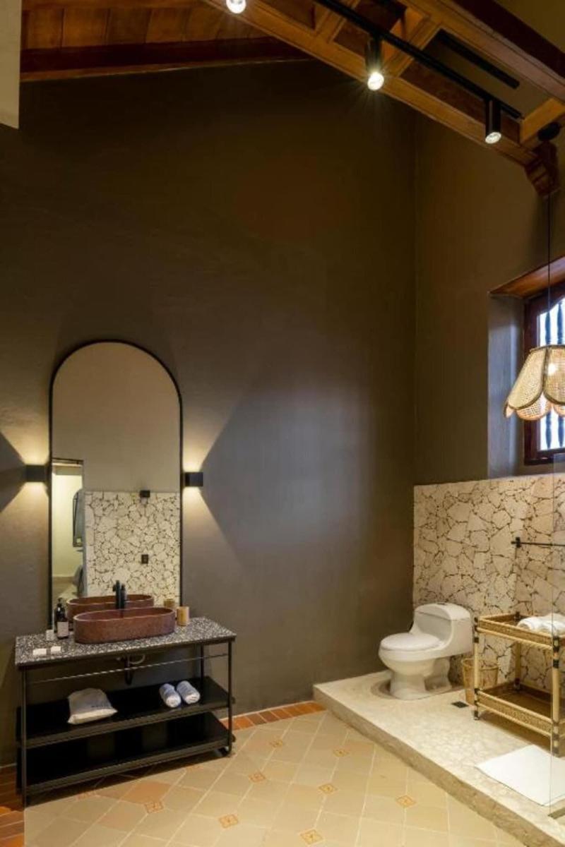 Privado Selfservice Boutique Rooms image