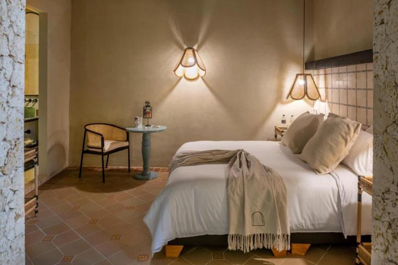 Privado Selfservice Boutique Rooms image