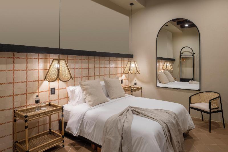 Privado Selfservice Boutique Rooms image