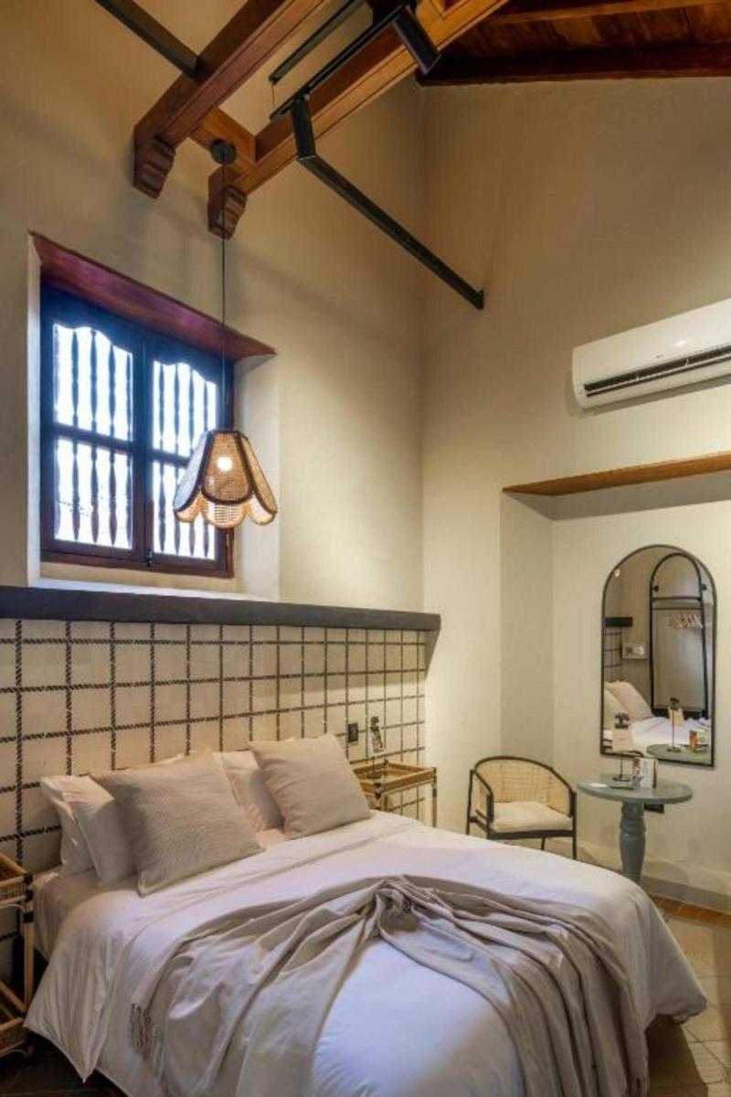 Privado Selfservice Boutique Rooms image