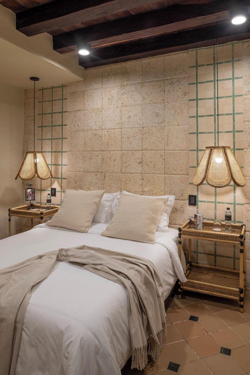 Privado Selfservice Boutique Rooms image