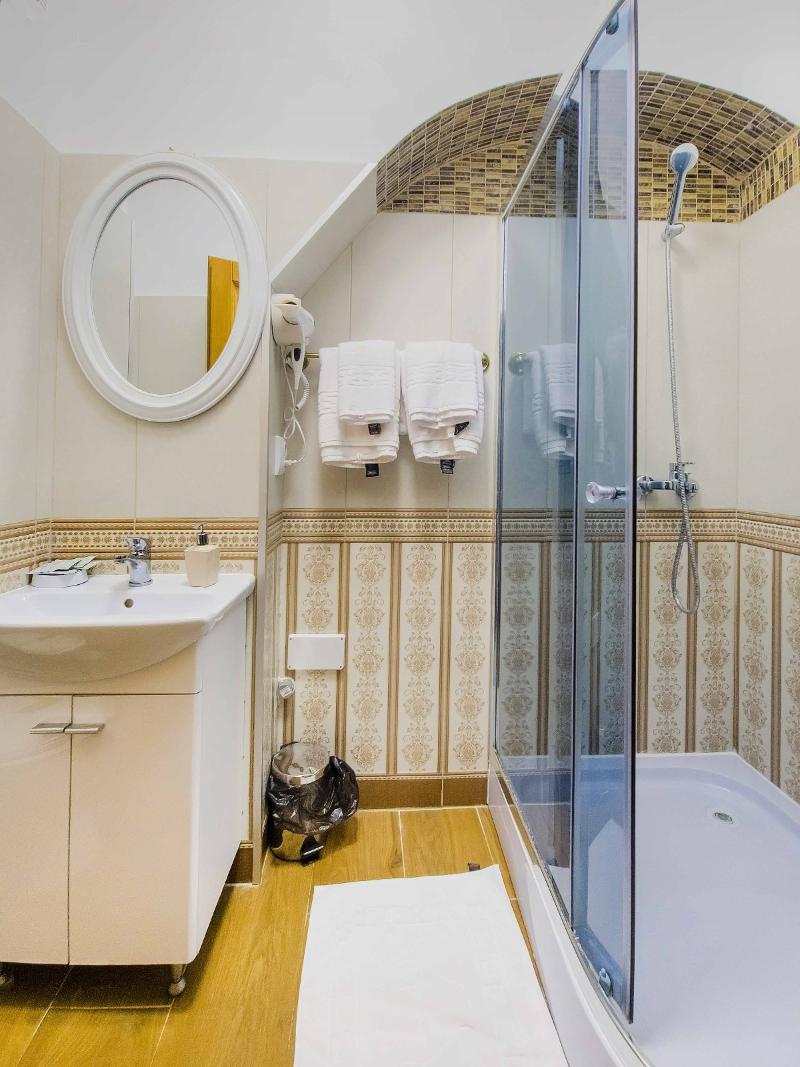Zira Residence Brasov image