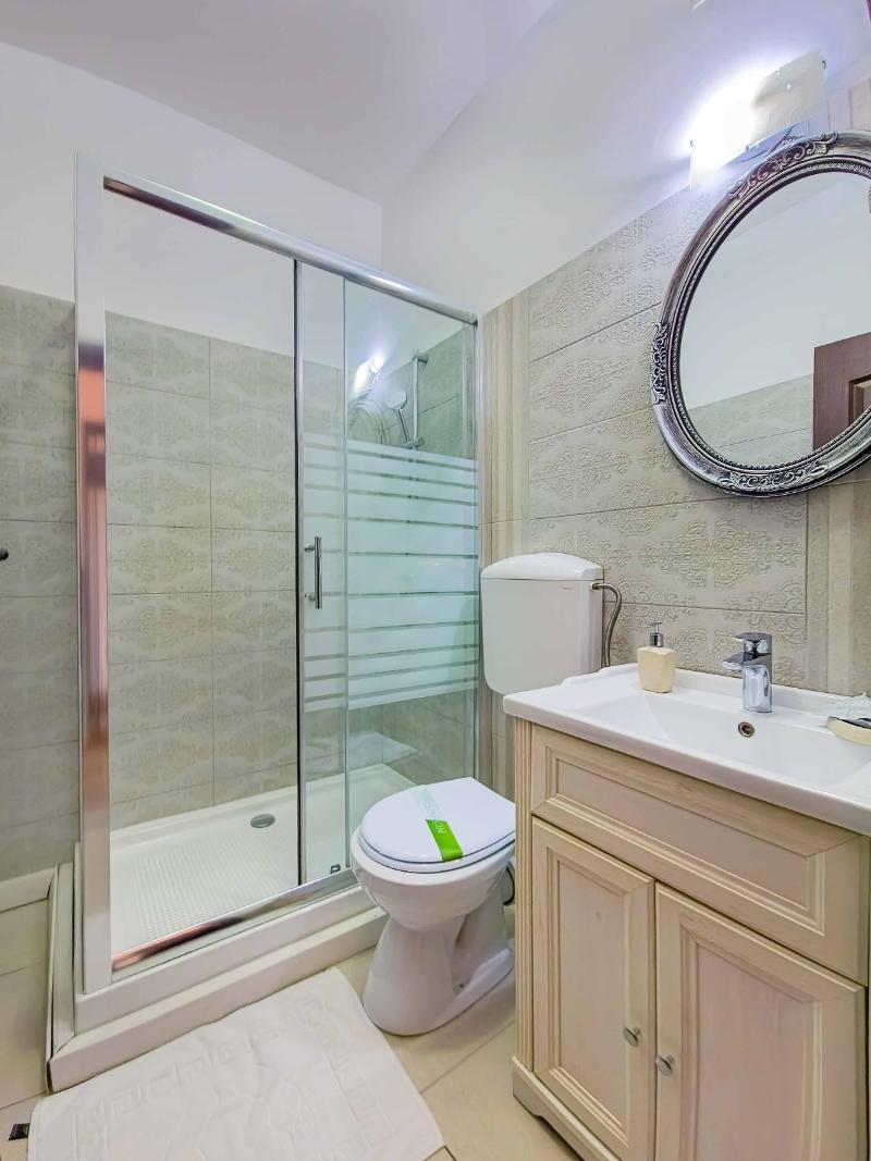 Zira Residence Brasov image