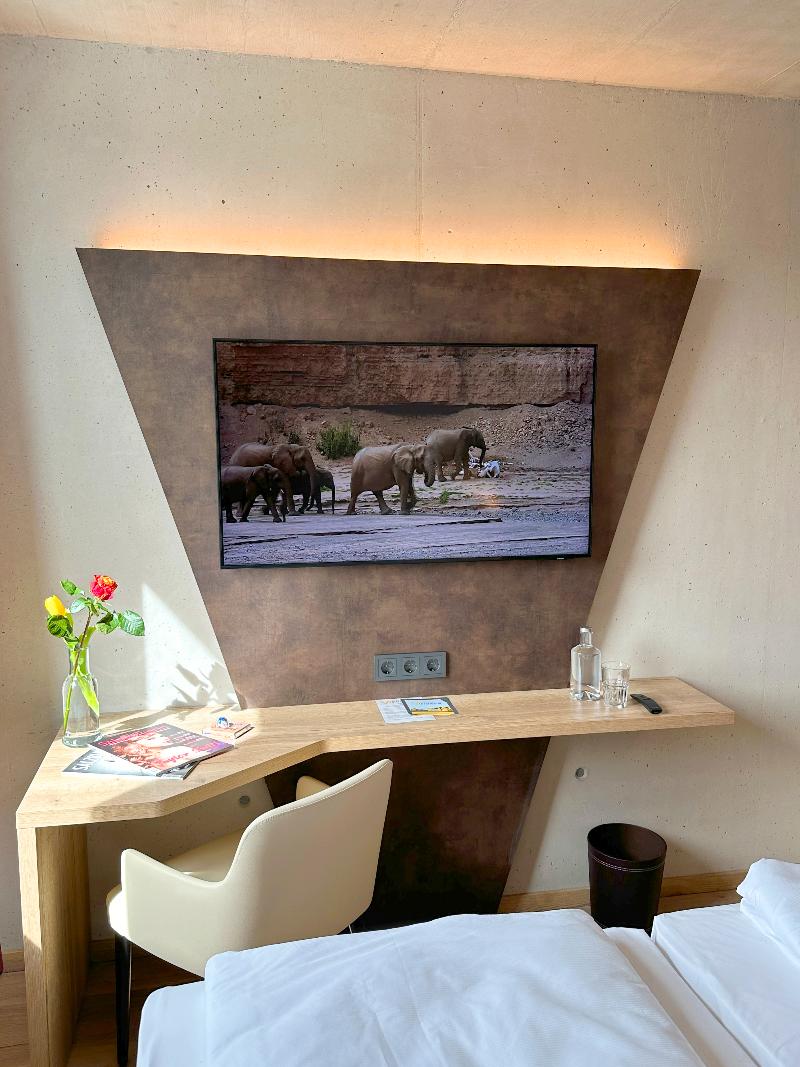 Hotel Zentrum Für Visionen image