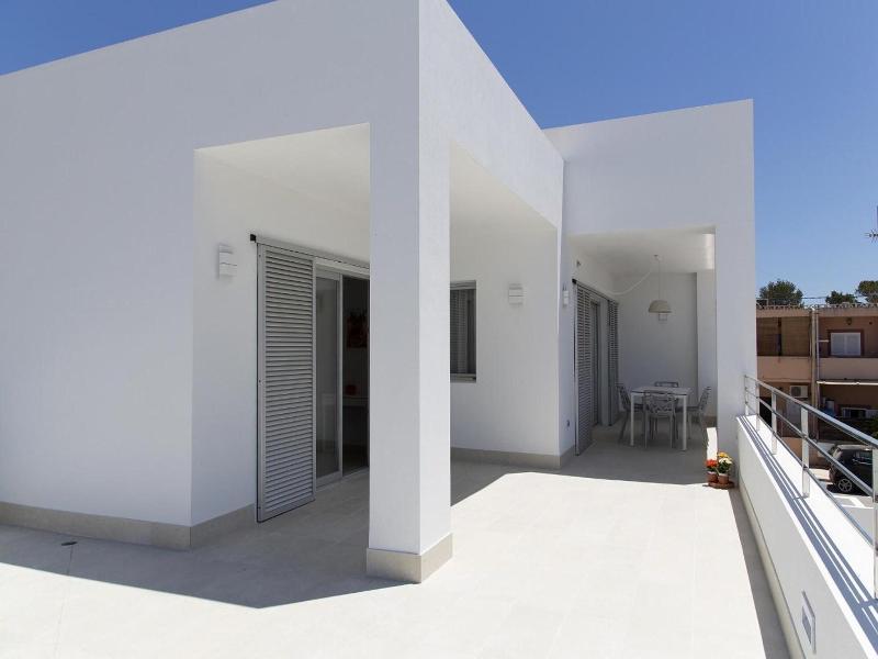 Apartaments Proa Es Pujols image