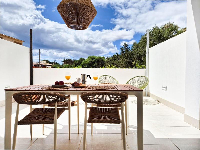 Apartaments Proa Es Pujols image