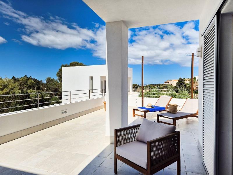Apartaments Proa Es Pujols image