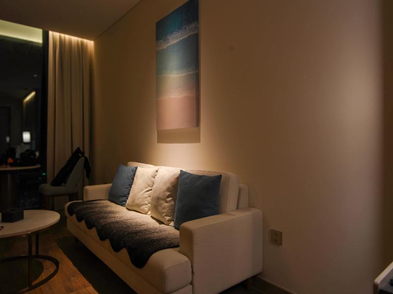 Anstay Residence by A La Carte  Ha Long image