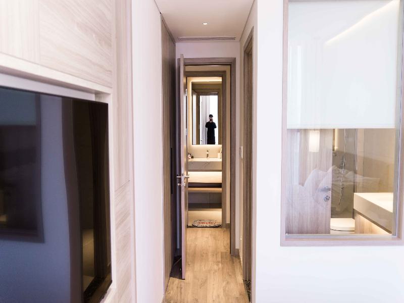 Anstay Residence by A La Carte  Ha Long image