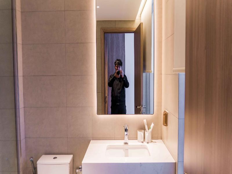 Anstay Residence by A La Carte  Ha Long image