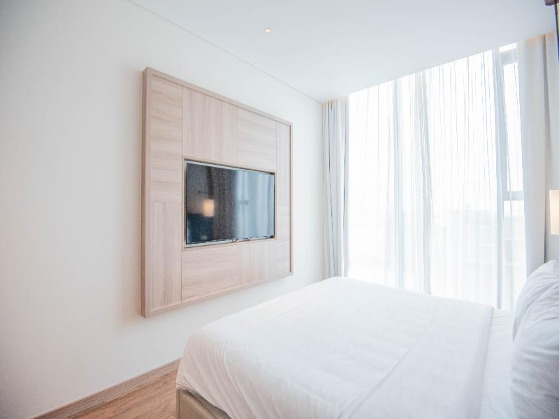 Anstay Residence by A La Carte  Ha Long image