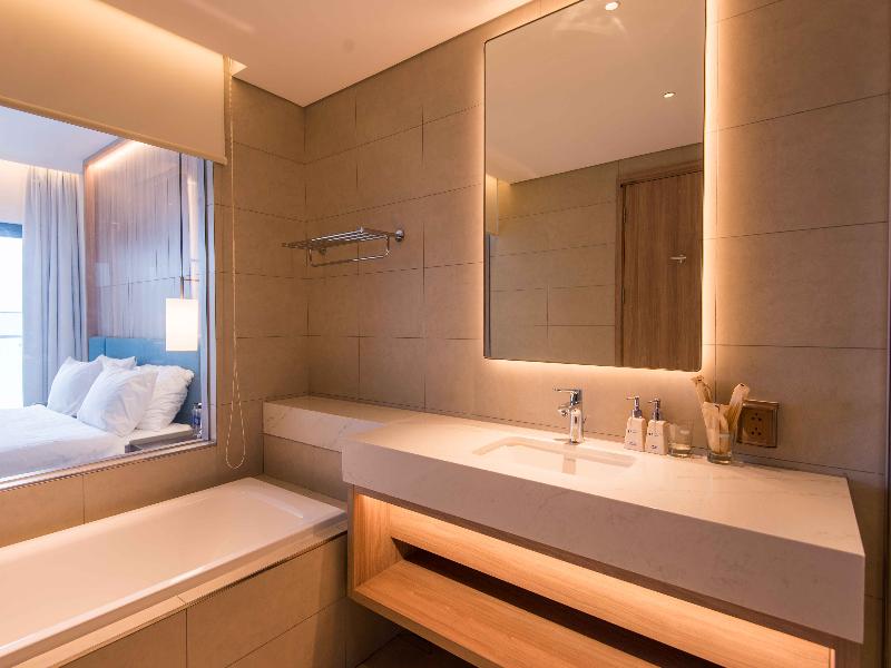 Anstay Residence by A La Carte  Ha Long image