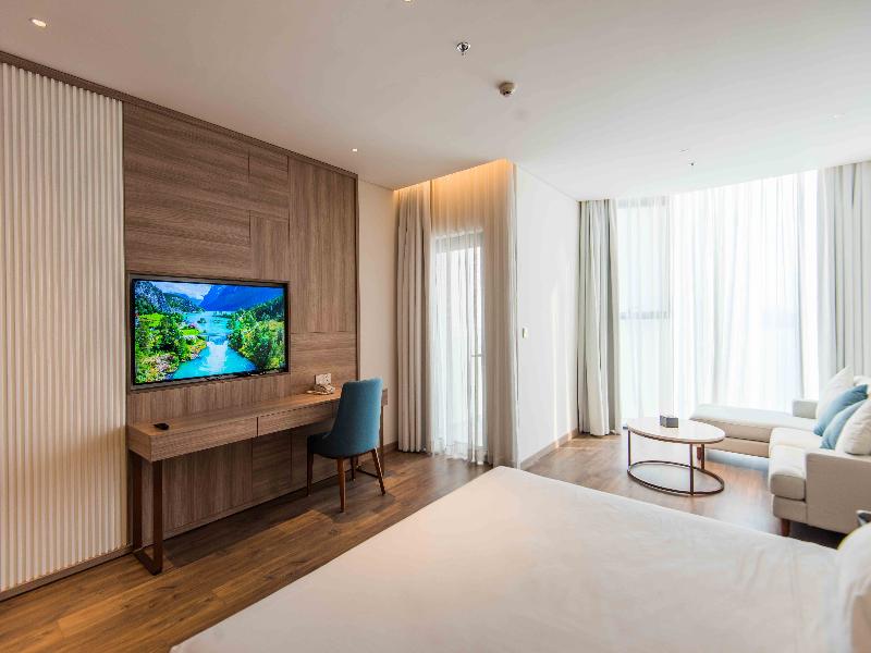 Anstay Residence by A La Carte  Ha Long image