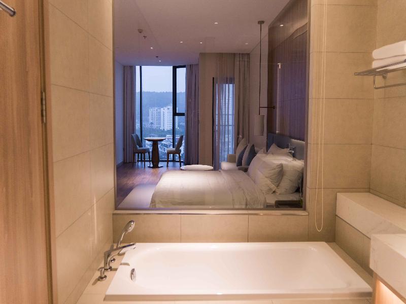 Anstay Residence by A La Carte  Ha Long image