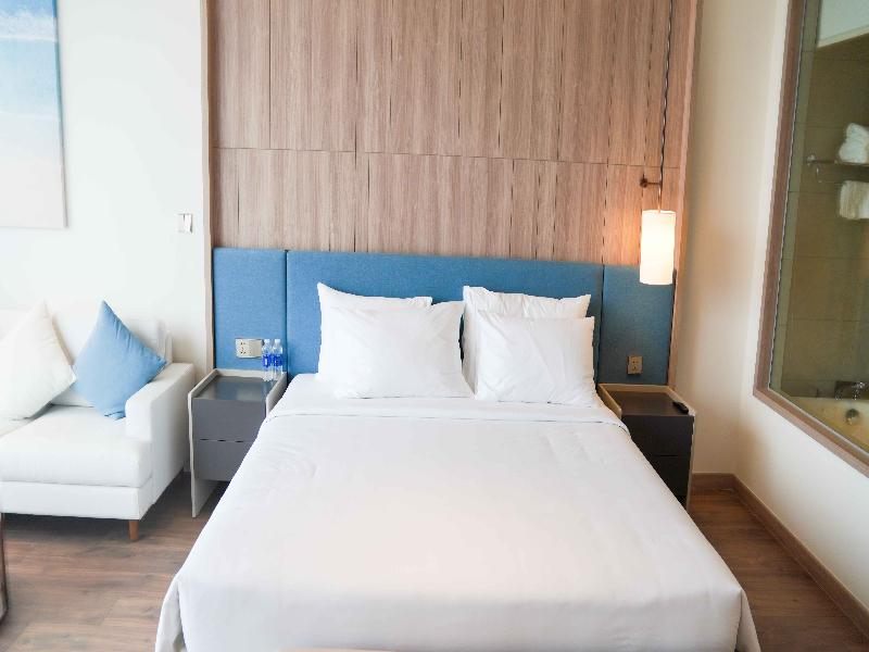 Anstay Residence by A La Carte  Ha Long image