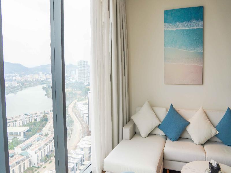 Anstay Residence by A La Carte  Ha Long image