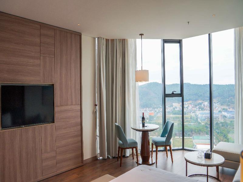 Anstay Residence by A La Carte  Ha Long image