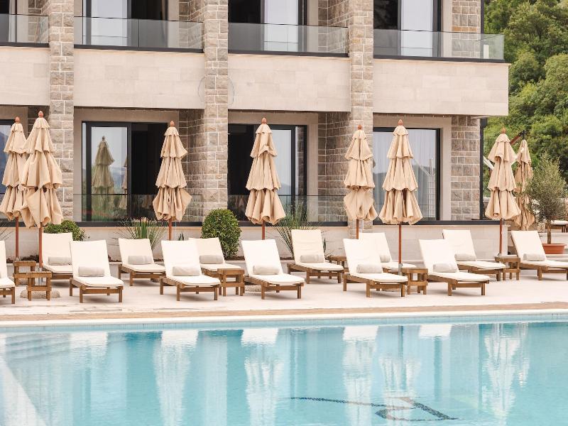 Hotel kingStone Budva image