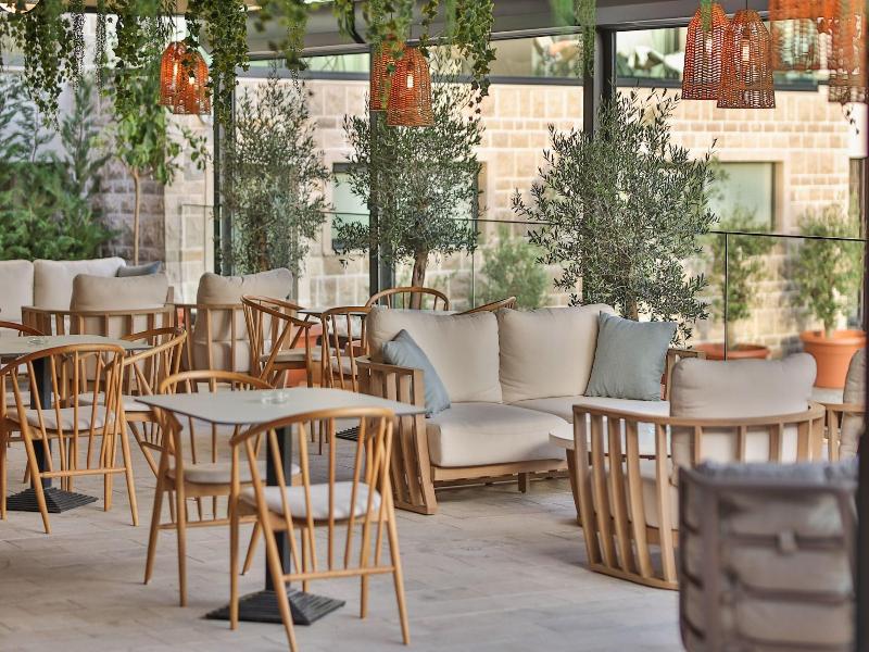 Hotel kingStone Budva image