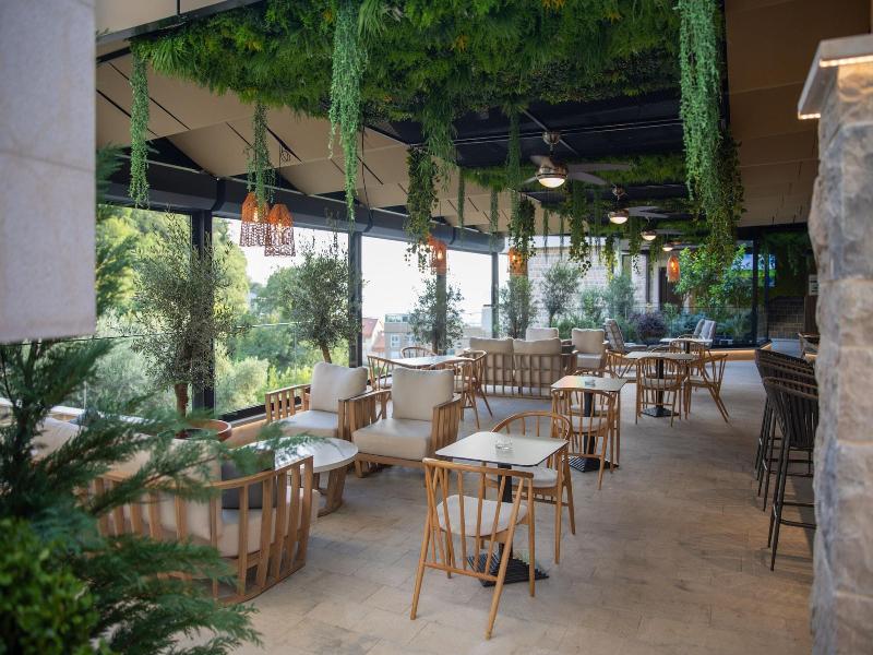 Hotel kingStone Budva image