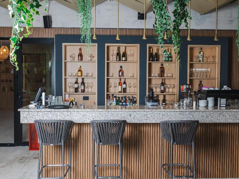 Hotel kingStone Budva image