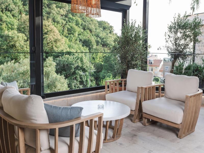 Hotel kingStone Budva image