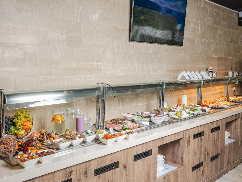 Hotel kingStone Budva image