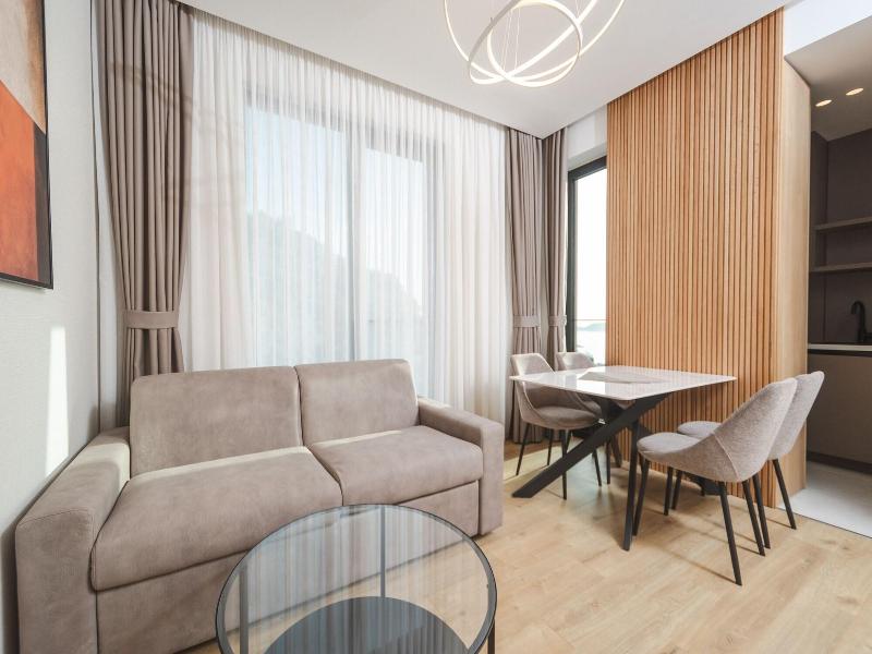 Hotel kingStone Budva image