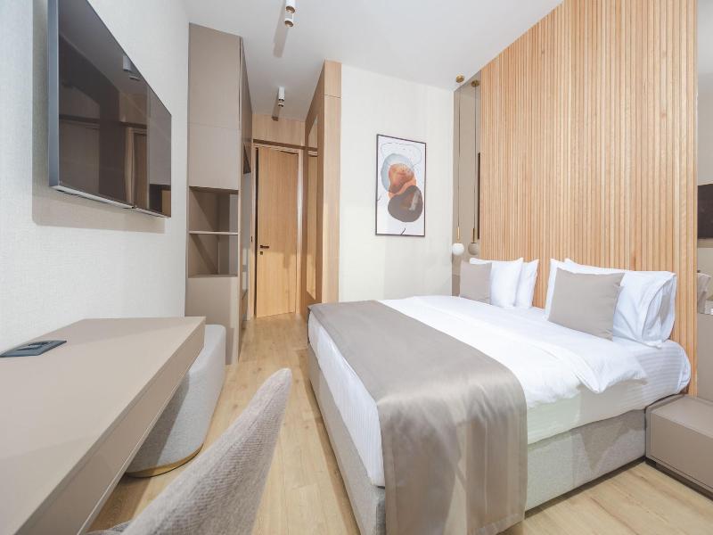 Hotel kingStone Budva image