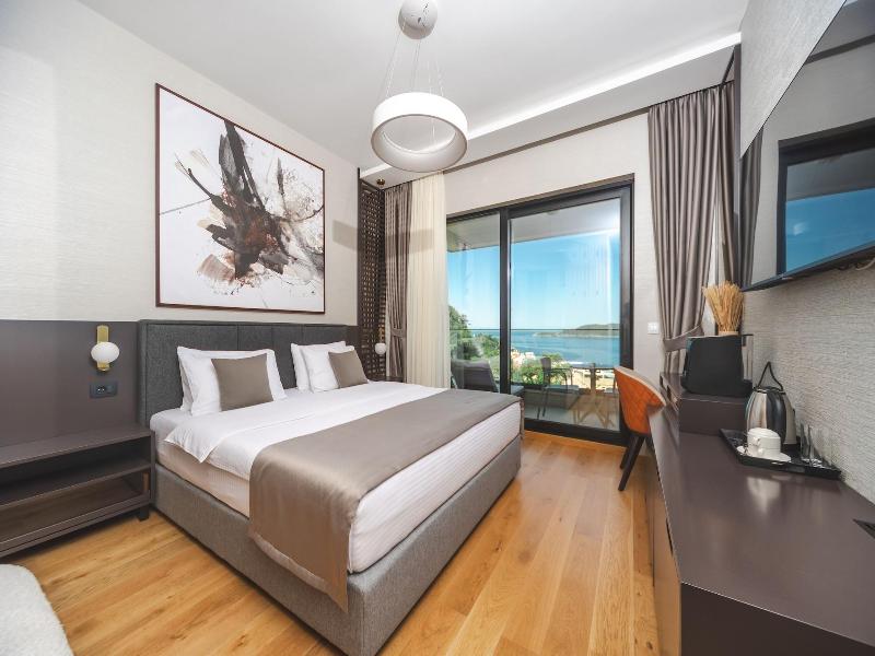 Hotel kingStone Budva image