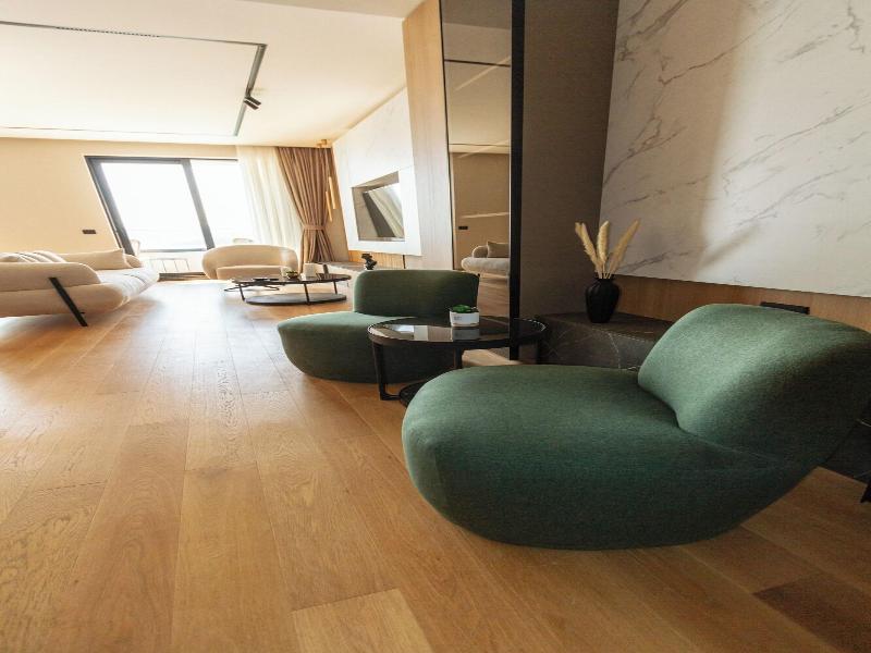 Hotel kingStone Budva image