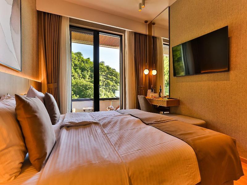 Hotel kingStone Budva image